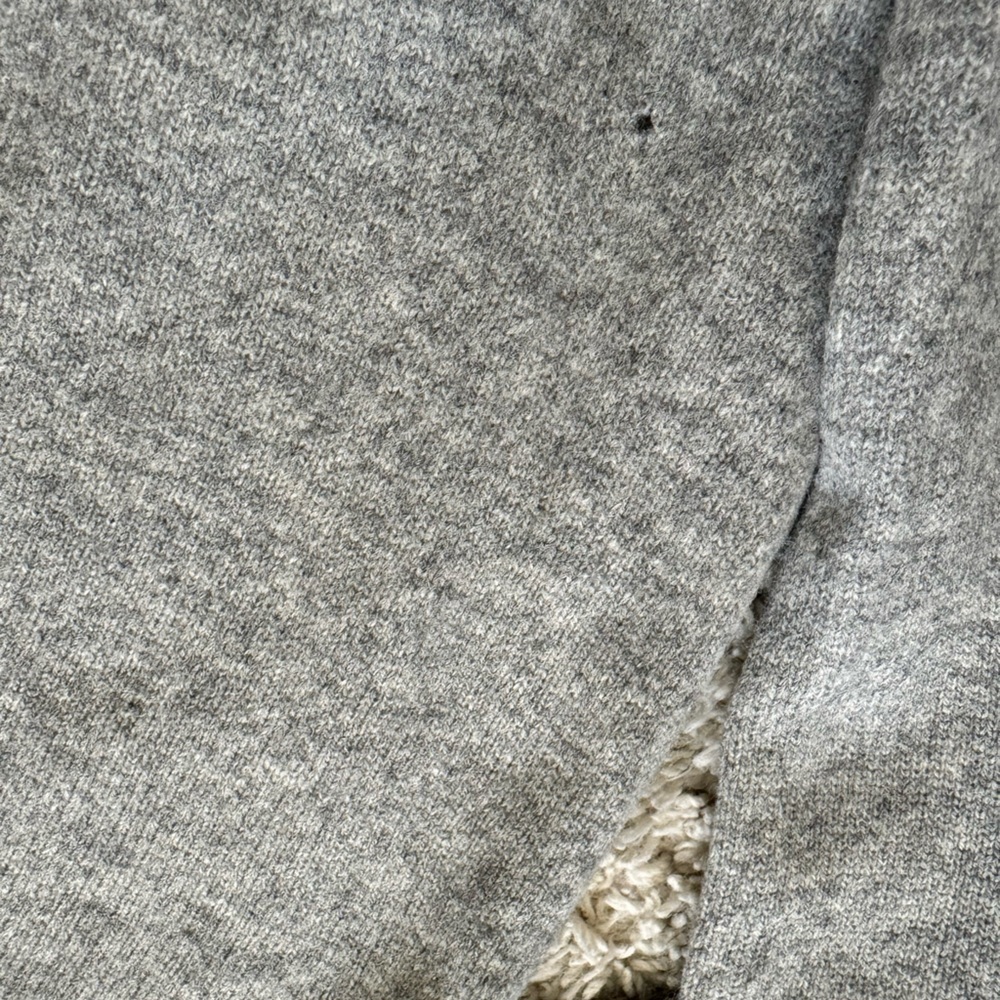 J. Crew 100% Lambs Wool Gray Sweater Size S - Picture 9 of 12